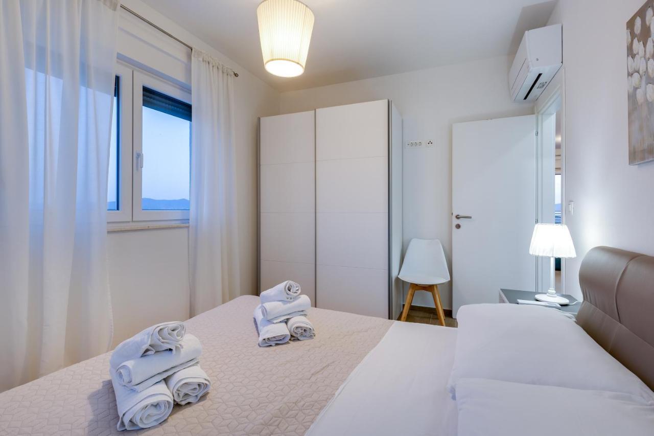 Apartments Evita Бибинє Екстер'єр фото