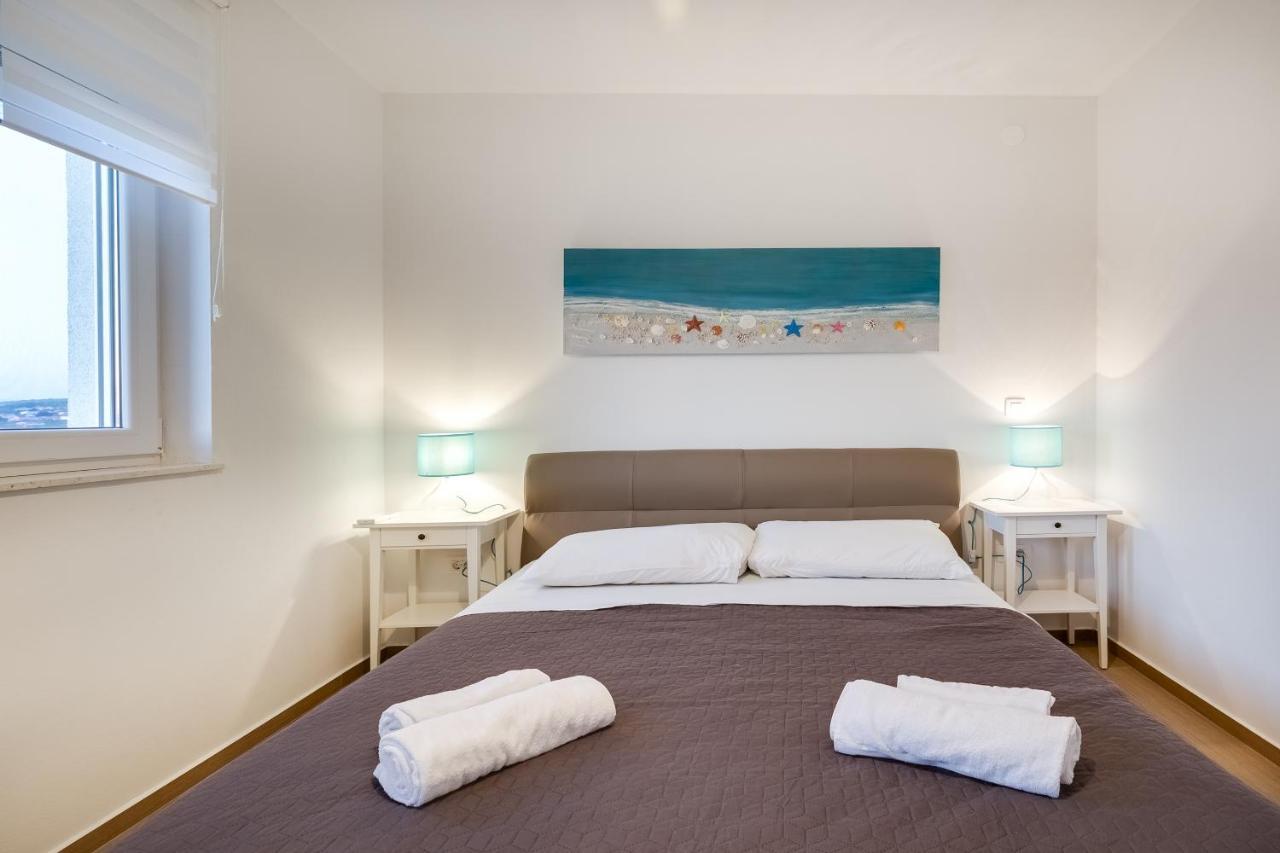 Apartments Evita Бибинє Екстер'єр фото