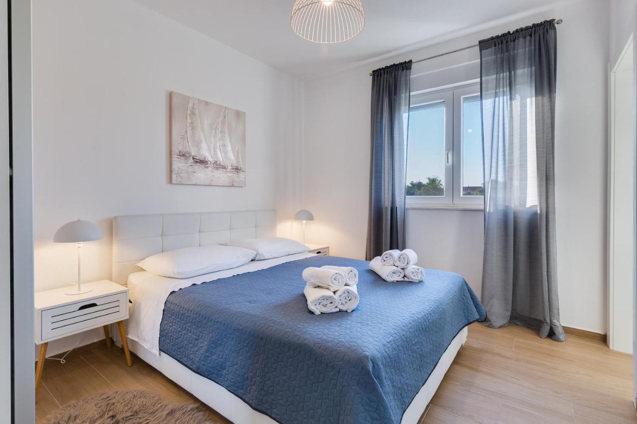 Apartments Evita Бибинє Екстер'єр фото