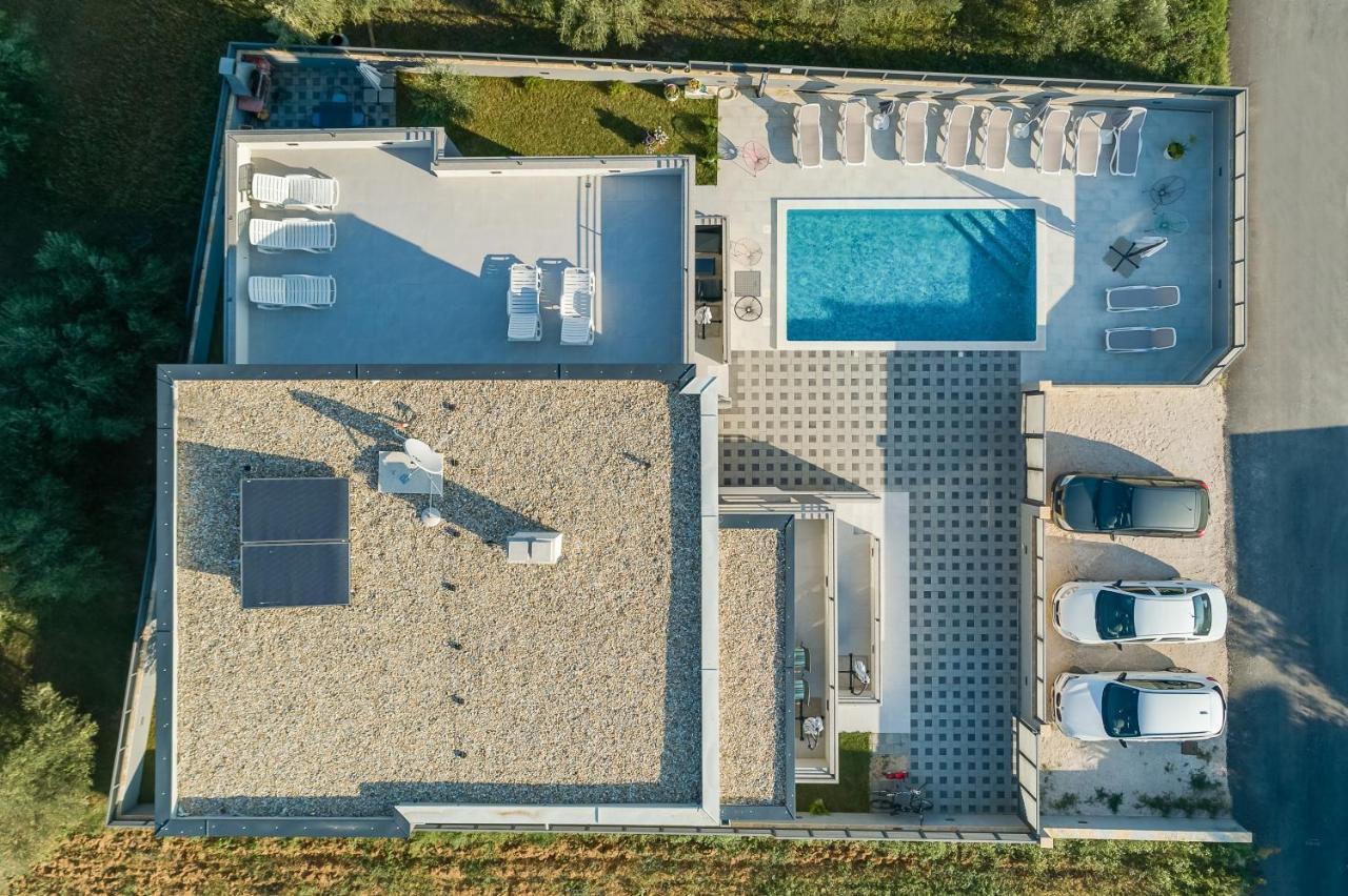 Apartments Evita Бибинє Екстер'єр фото