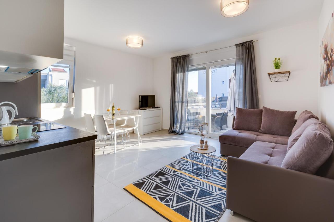 Apartments Evita Бибинє Екстер'єр фото